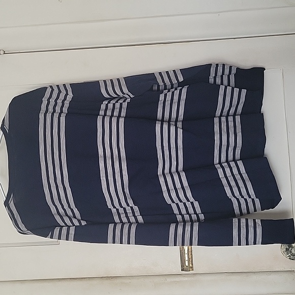 Top - Picture 3 of 5